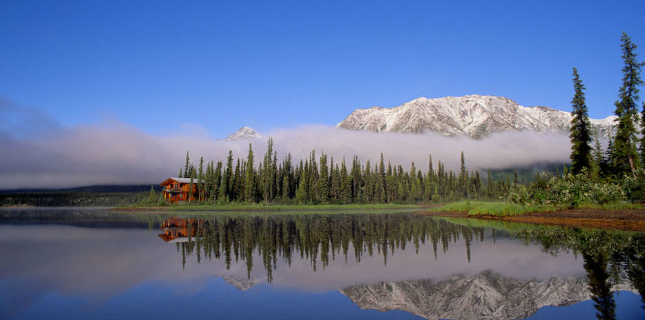 Iniakuk Lake Lodge